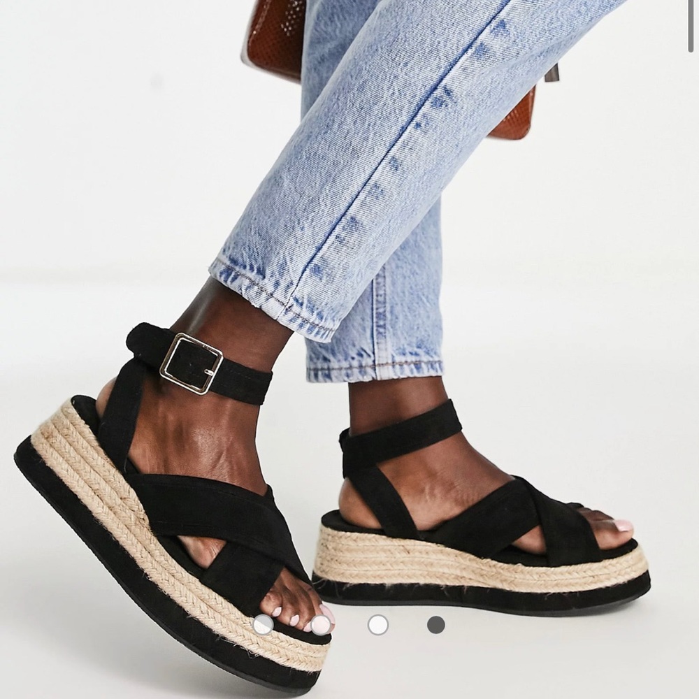Truffle Collection chunky flatform espadrille in black